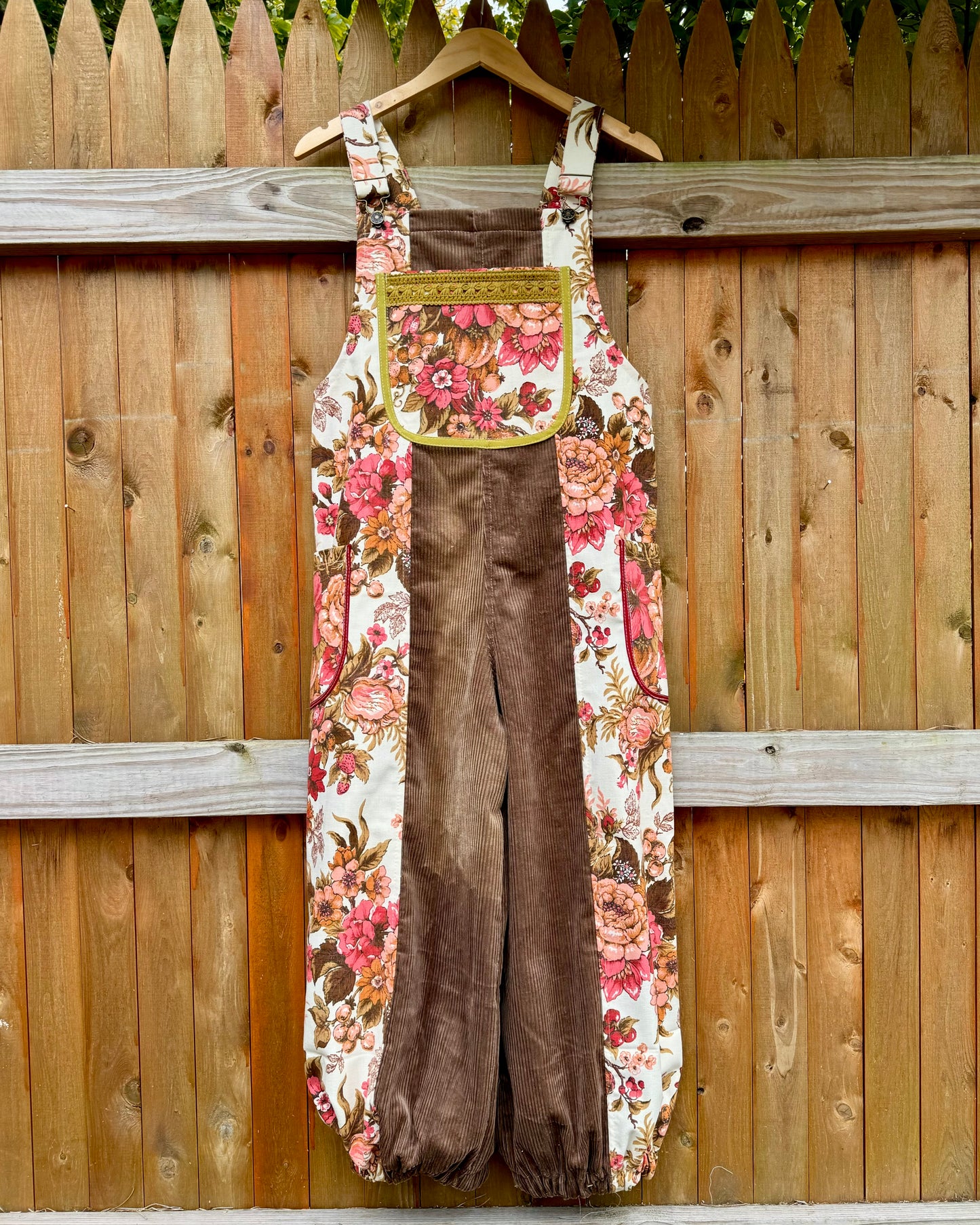 Secret garden overalls, M/L