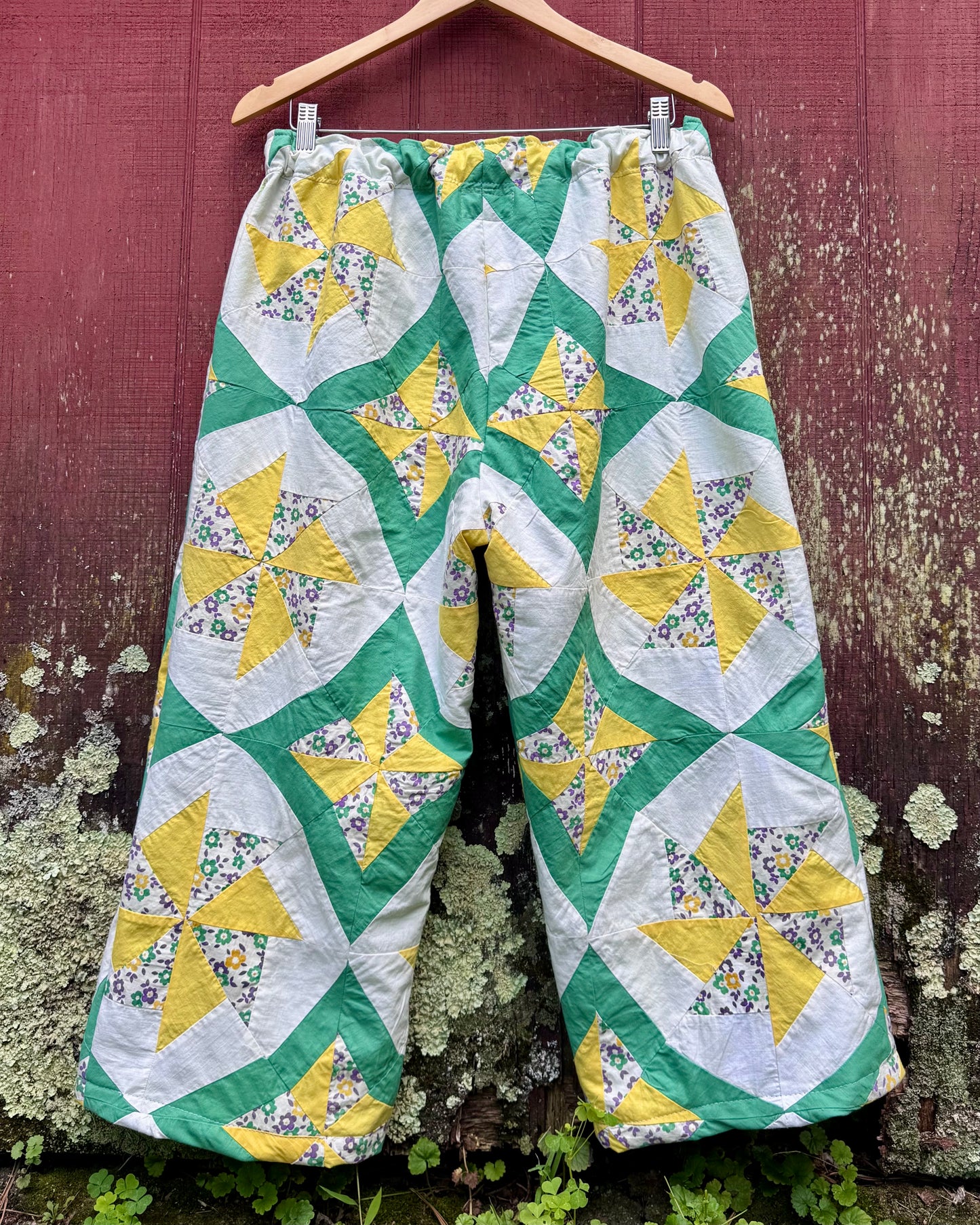 Pinwheel parade, M-XL