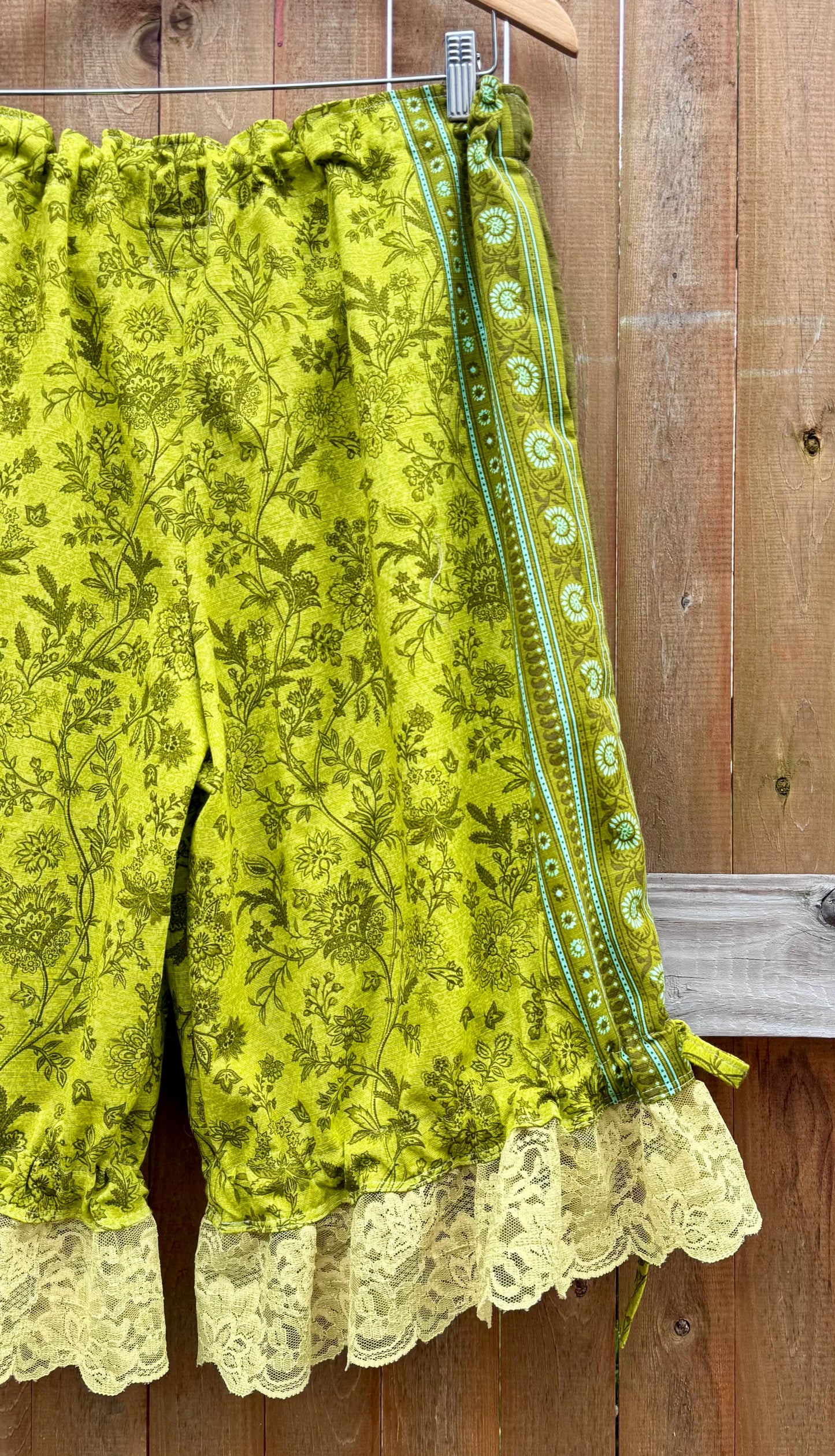 Leafy green Bloomers