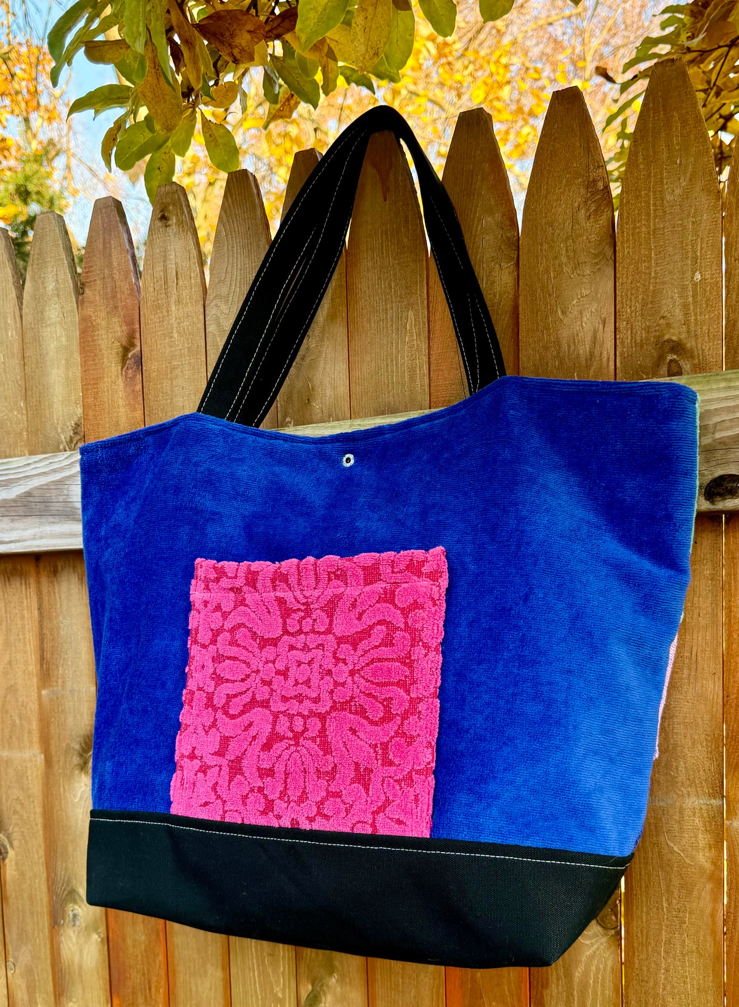 Autumn sky adventure bag