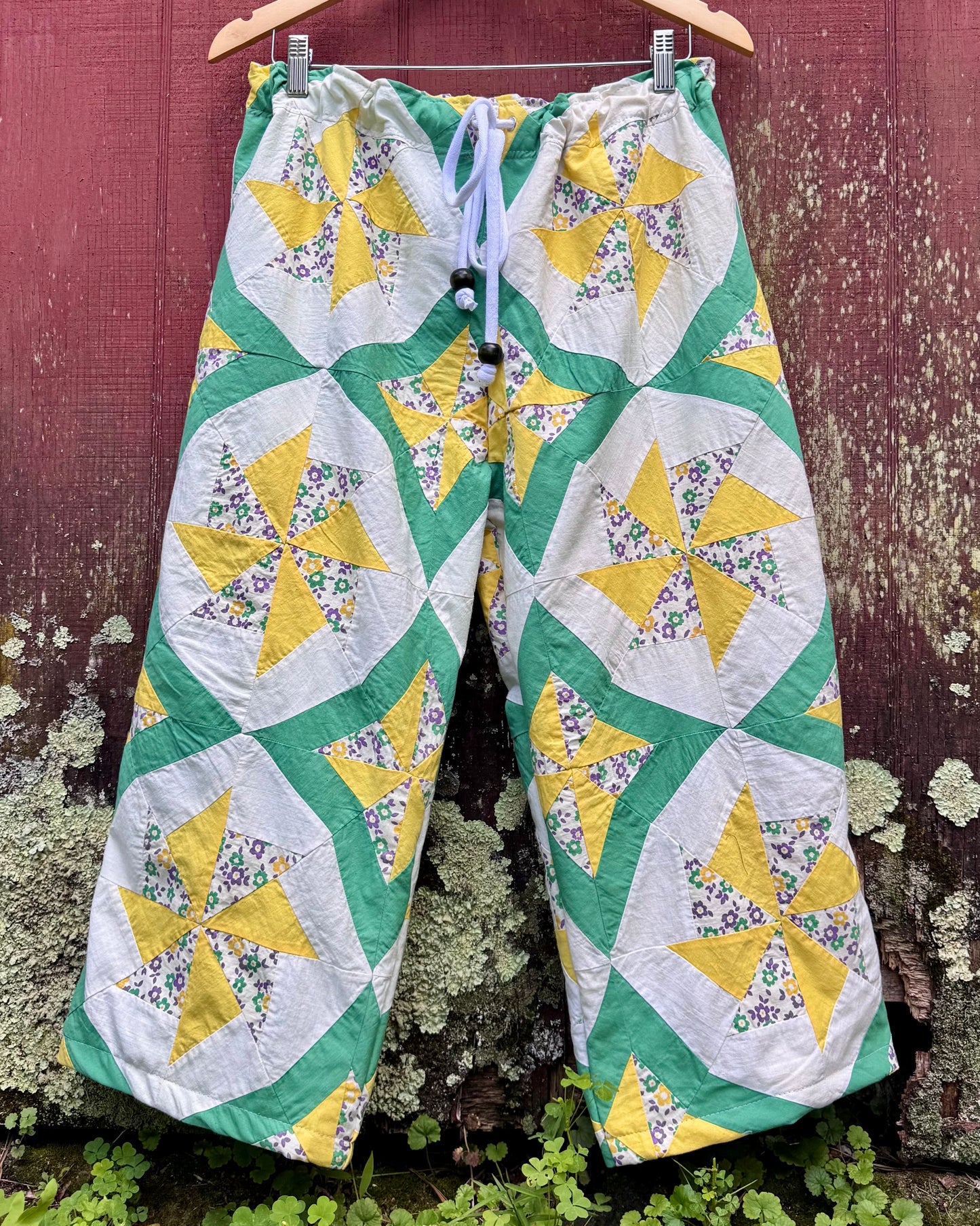Pinwheel parade, M-XL