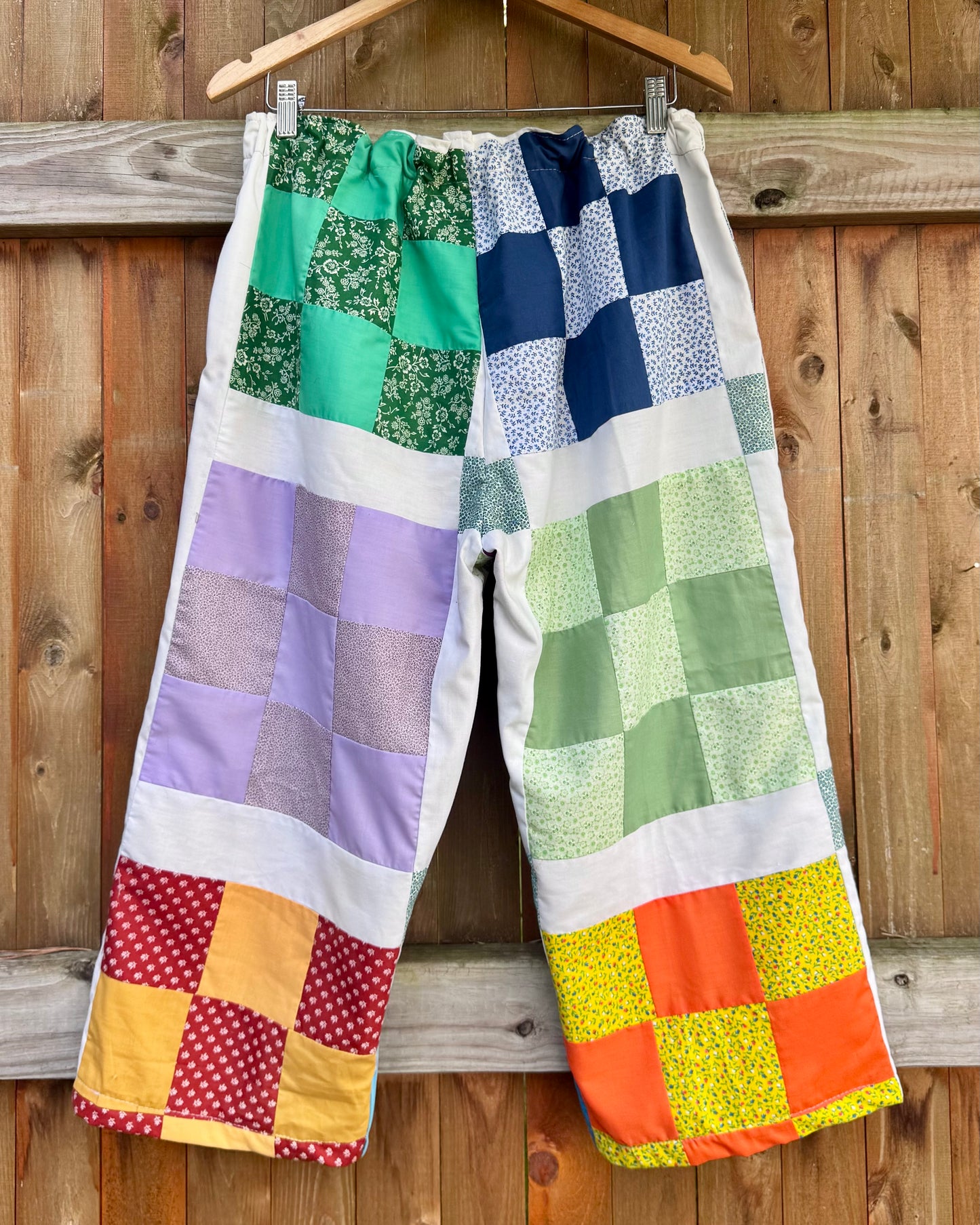 Gumdrop loungers, M-XL