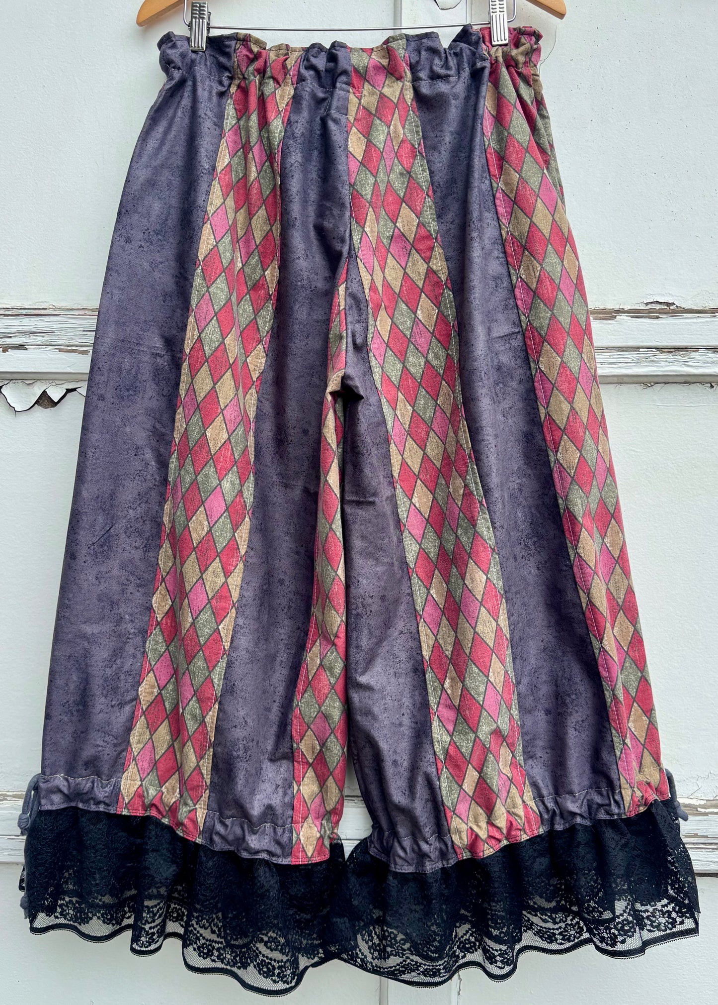 Traveling circus bloomers