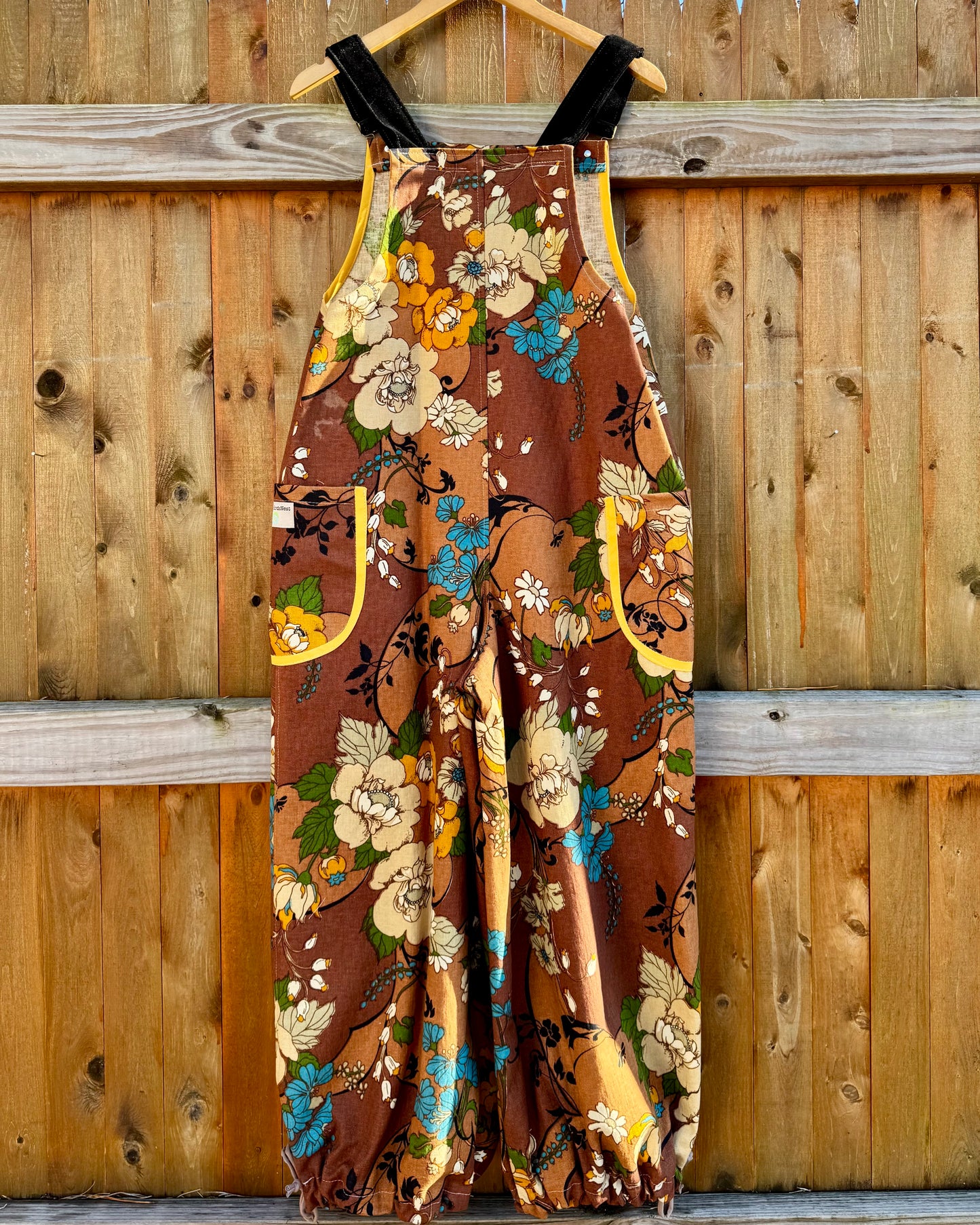 Wildflower mountain overalls, M/L