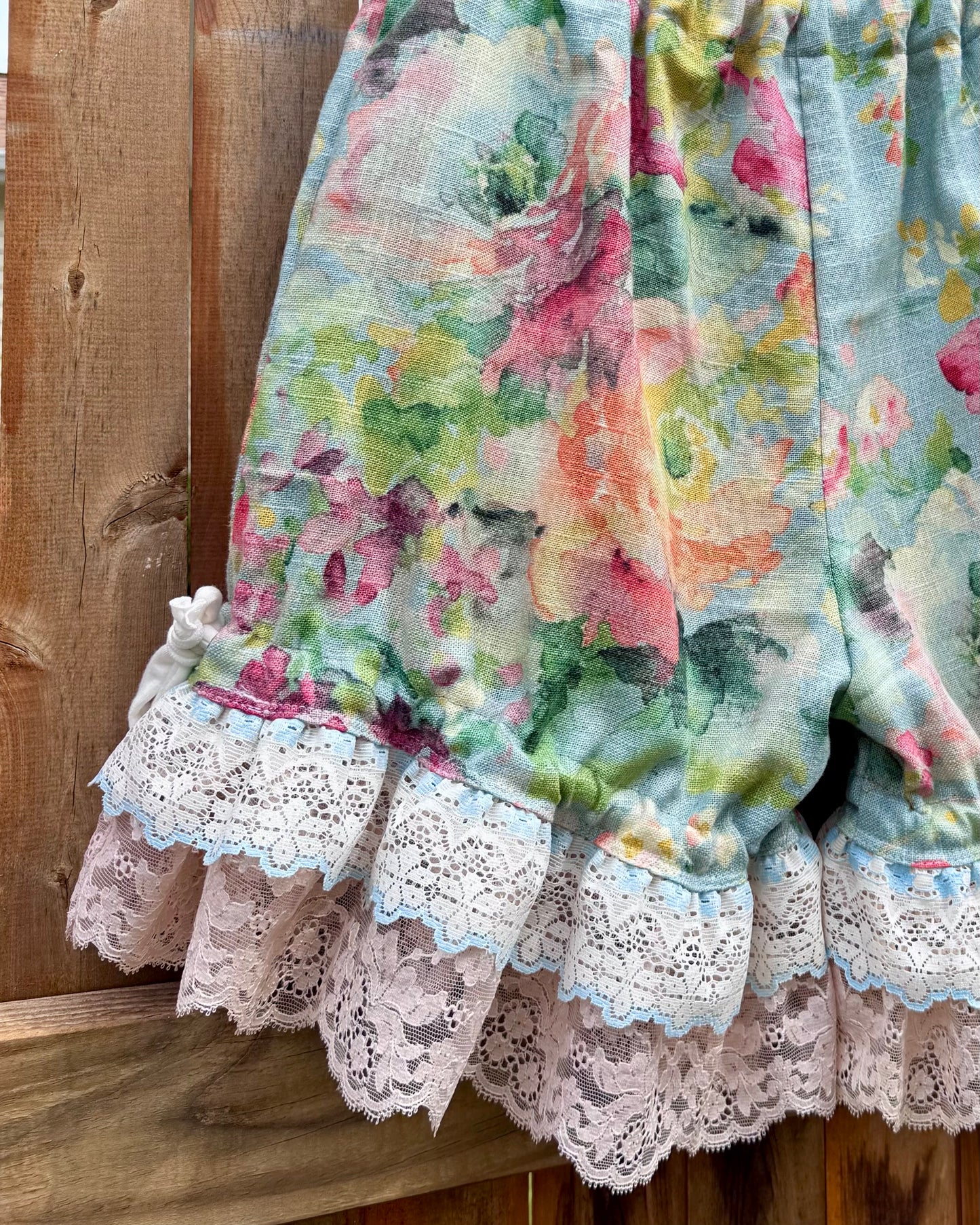 Watercolor Wednesday bloomers