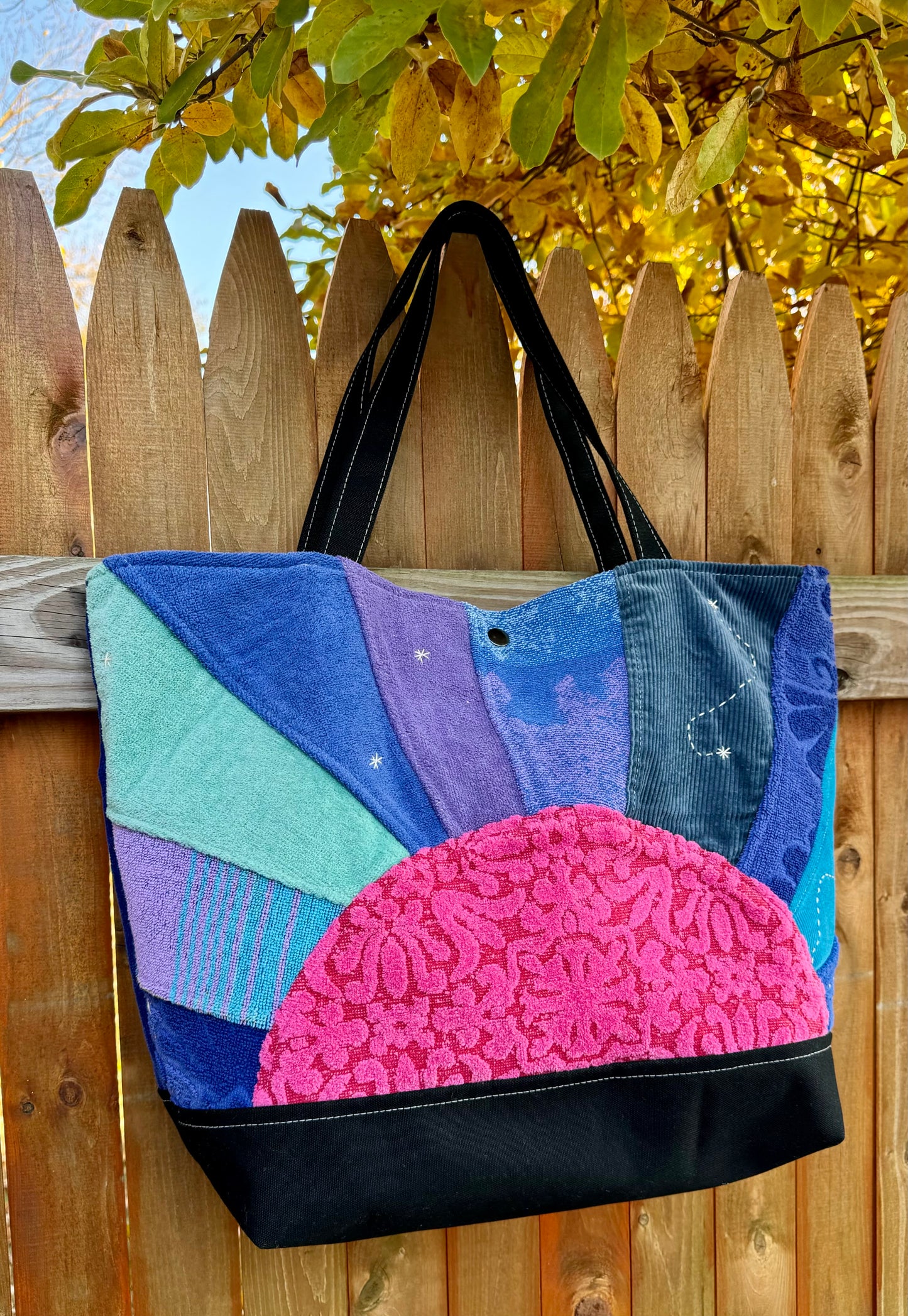 Autumn sky adventure bag