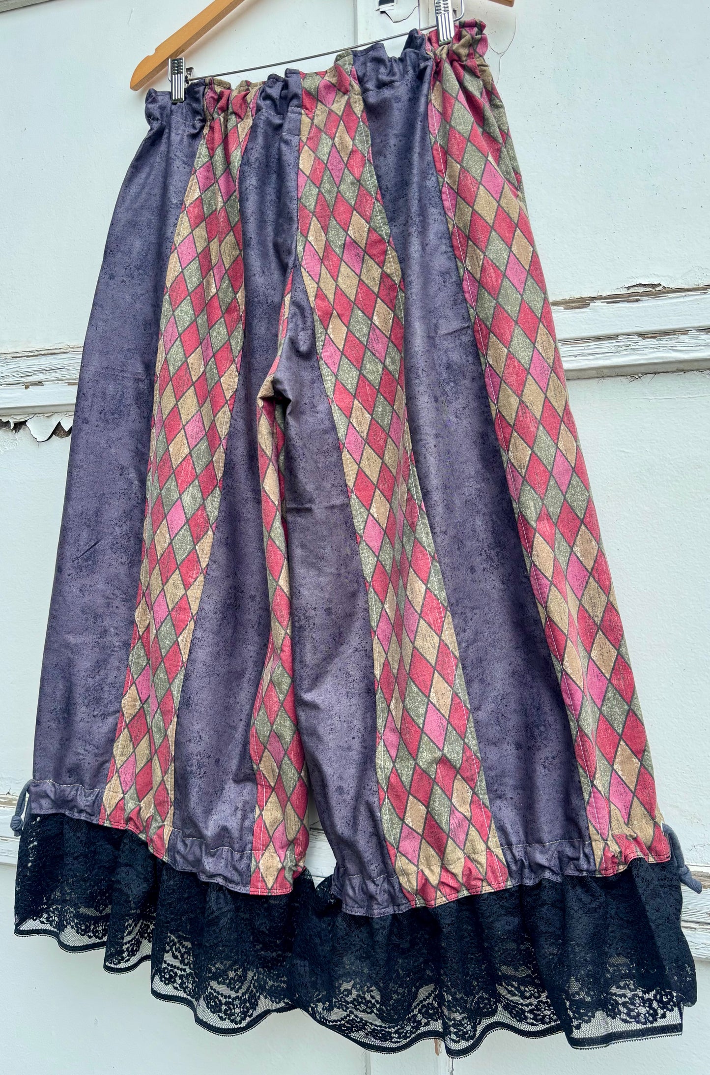 Traveling circus bloomers