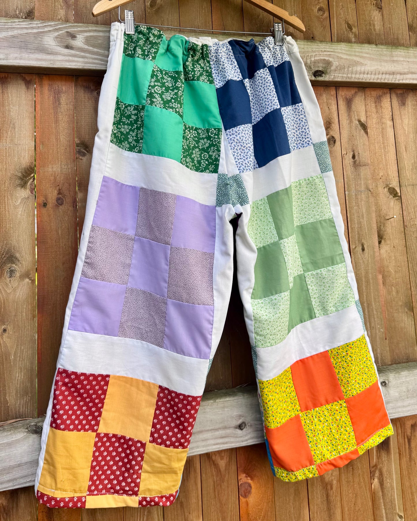 Gumdrop loungers, M-XL