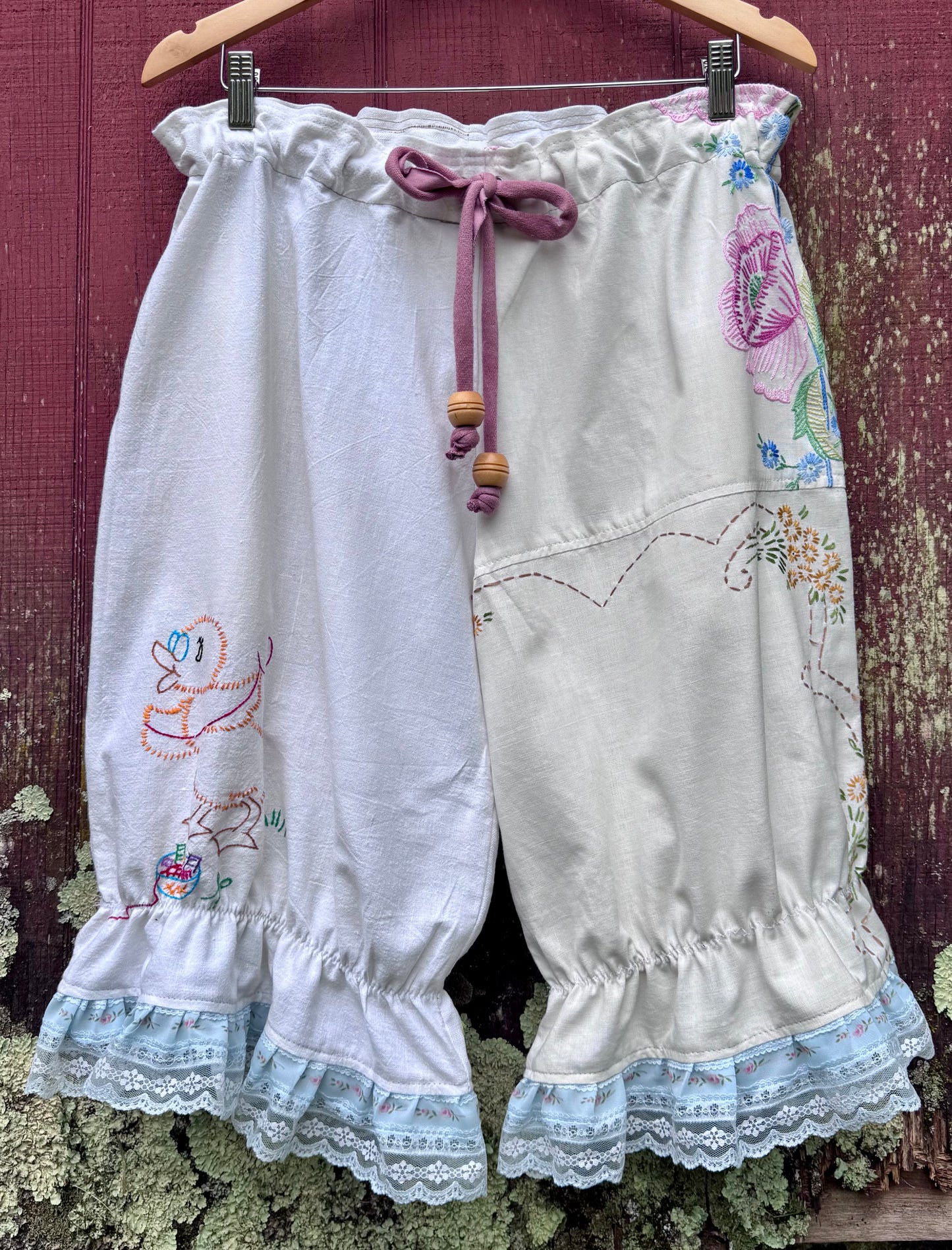 Luckiest ducks in the pond bloomers